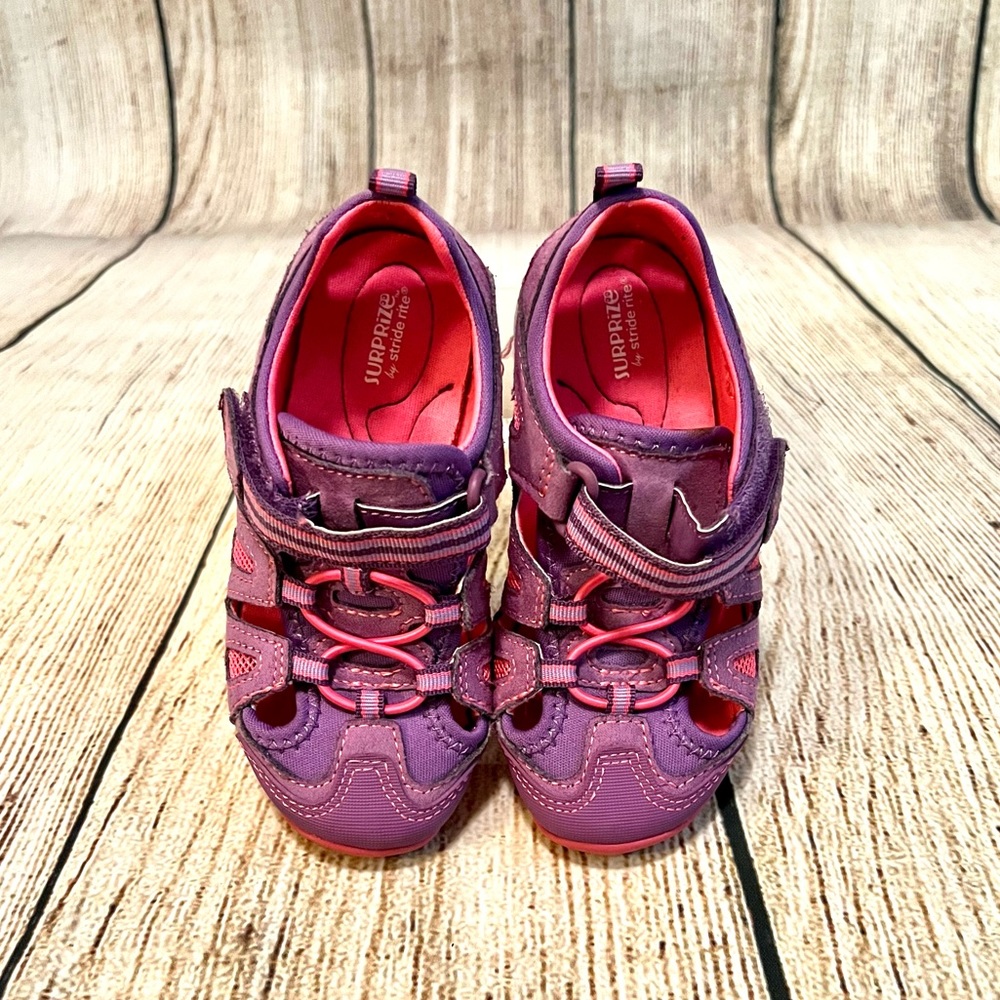 Surprize by Stride Rite Sandals Size 8